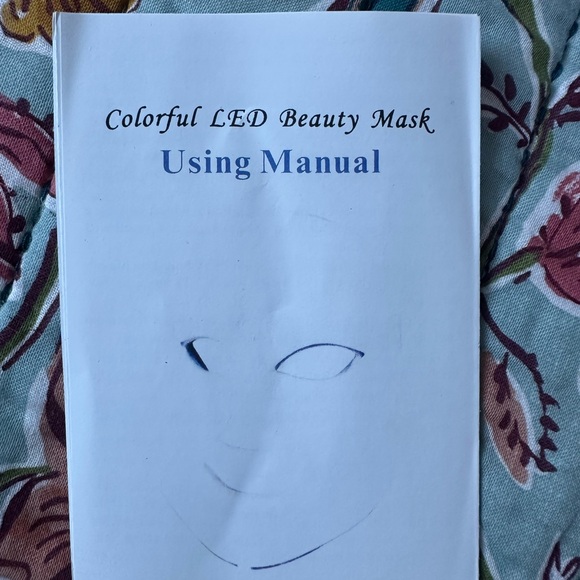 LED Beauty Mask - Picture 5 of 5